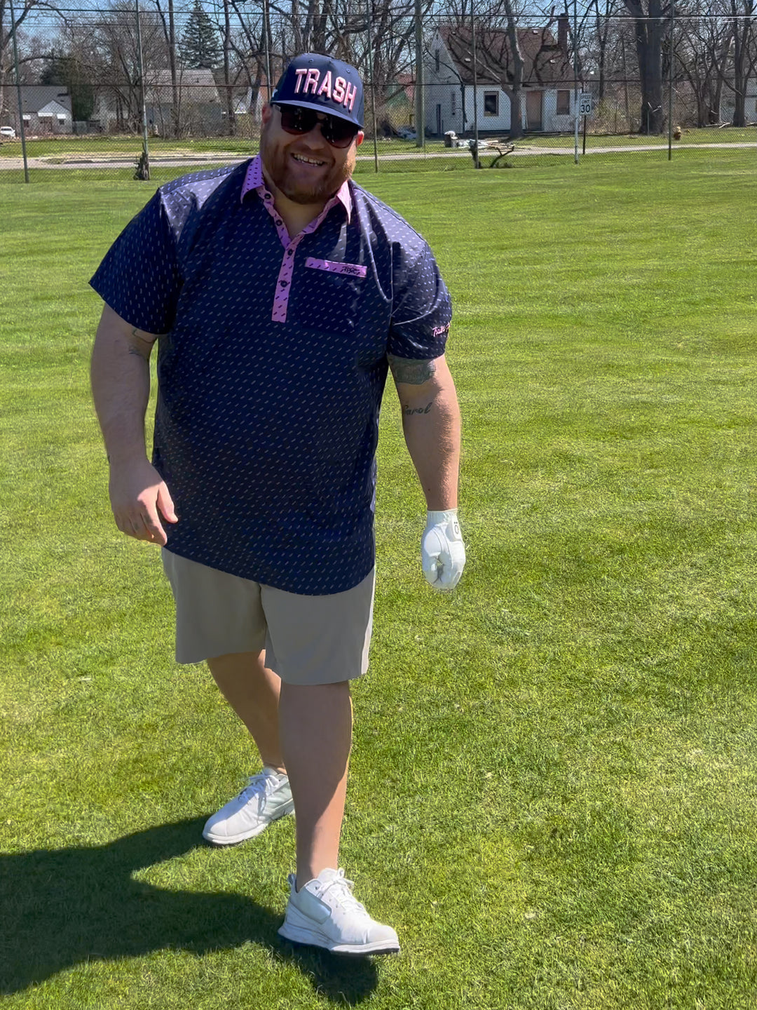 CLASSY POLO - TRASH NAVY/PINK – Trailer Park Golf Club